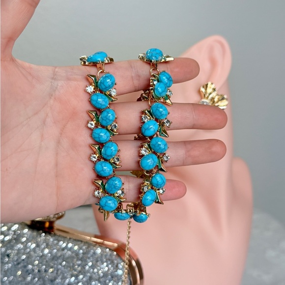 ⚜️ Elegant Gold and Turquoise Necklace - Picture 7 of 7